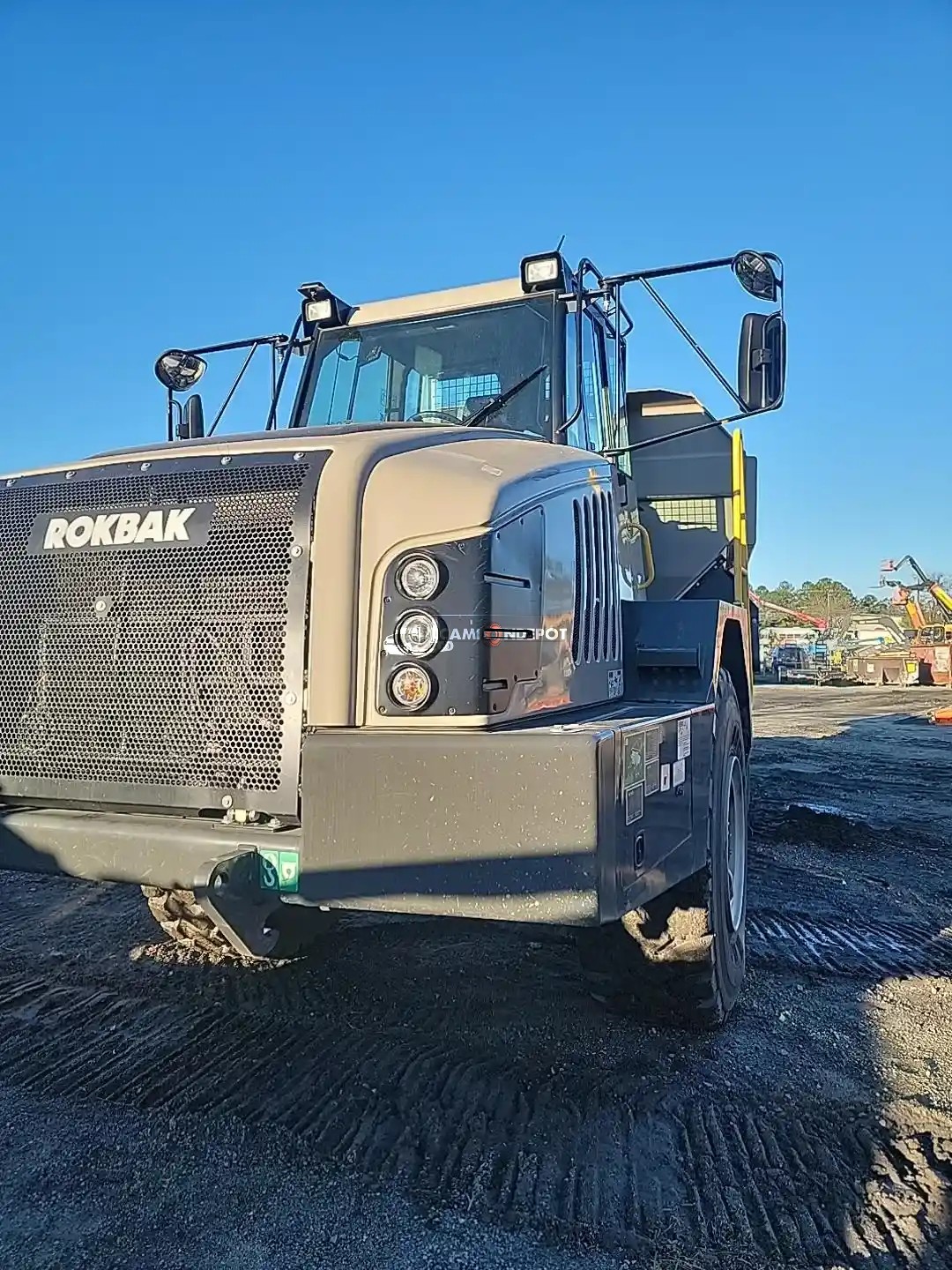 Truck Thumbnail 3