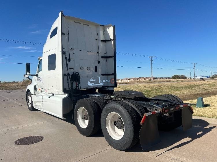 Truck Thumbnail 5