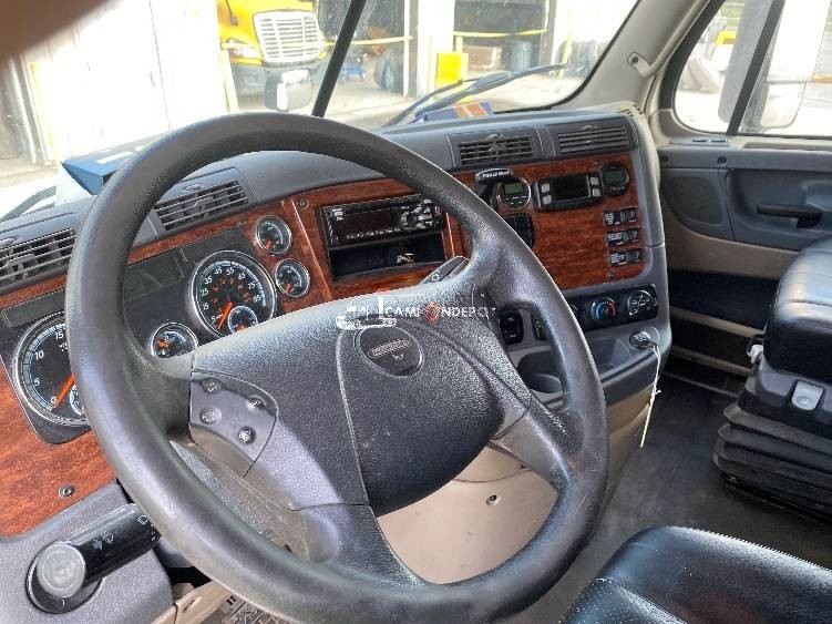 Truck Thumbnail 7