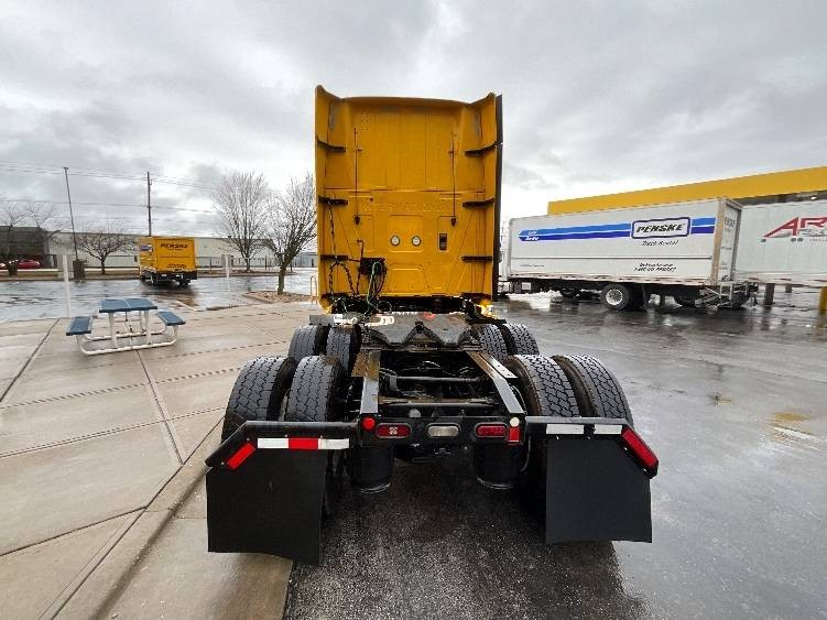 Truck Thumbnail 6