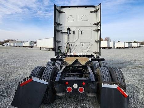 Truck Thumbnail 6