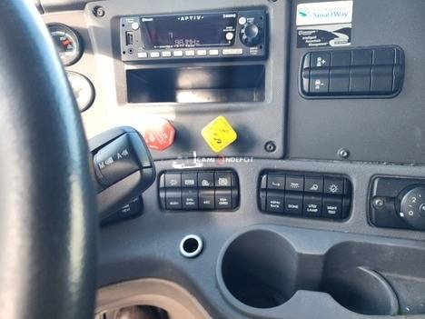 Truck Thumbnail 8