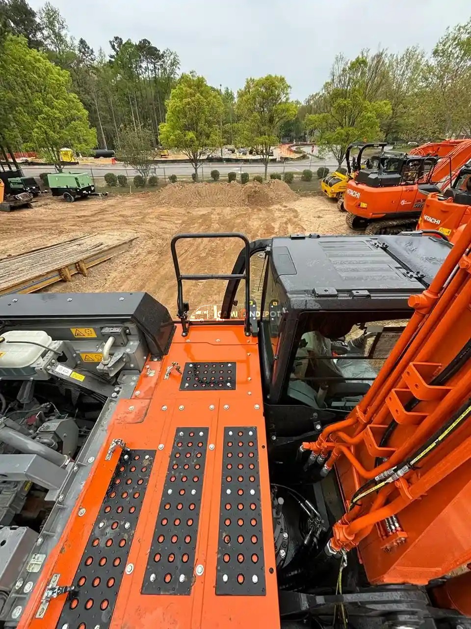 Truck Thumbnail 4