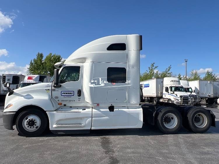 Truck Thumbnail 3