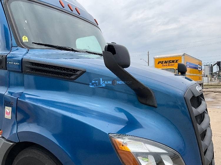 Truck Thumbnail 11