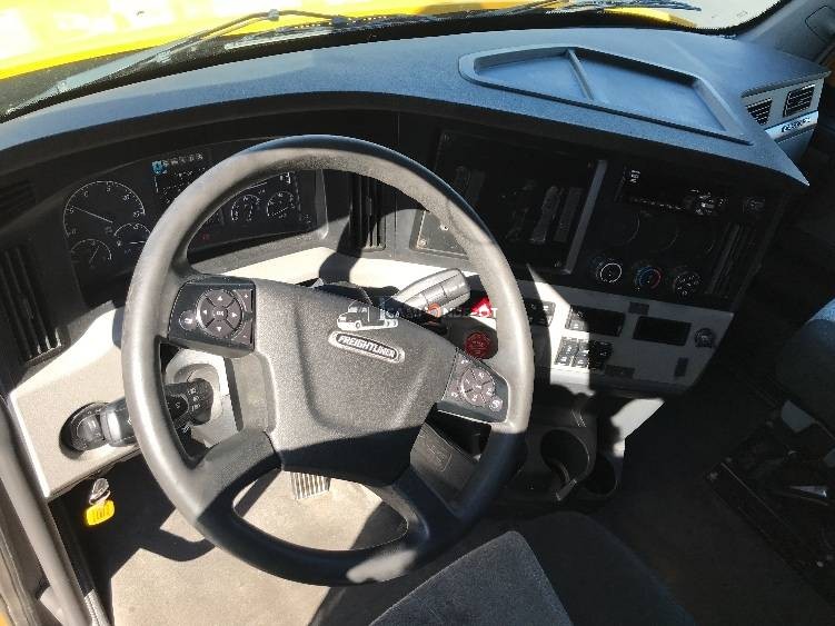 Truck Thumbnail 6