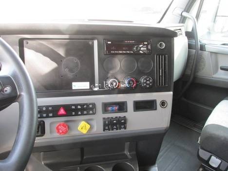 Truck Thumbnail 10