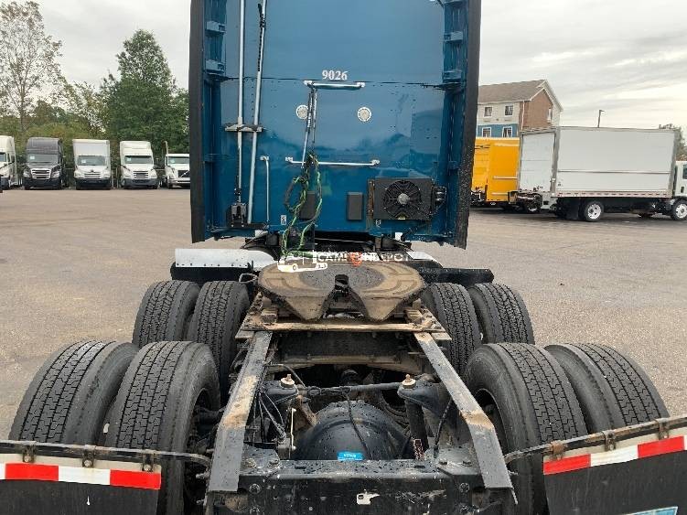 Truck Thumbnail 6