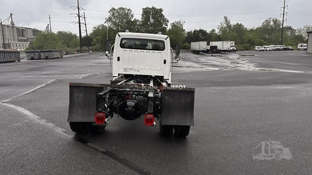 Truck Thumbnail 5