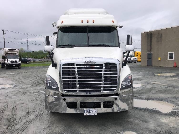 Truck Thumbnail 2