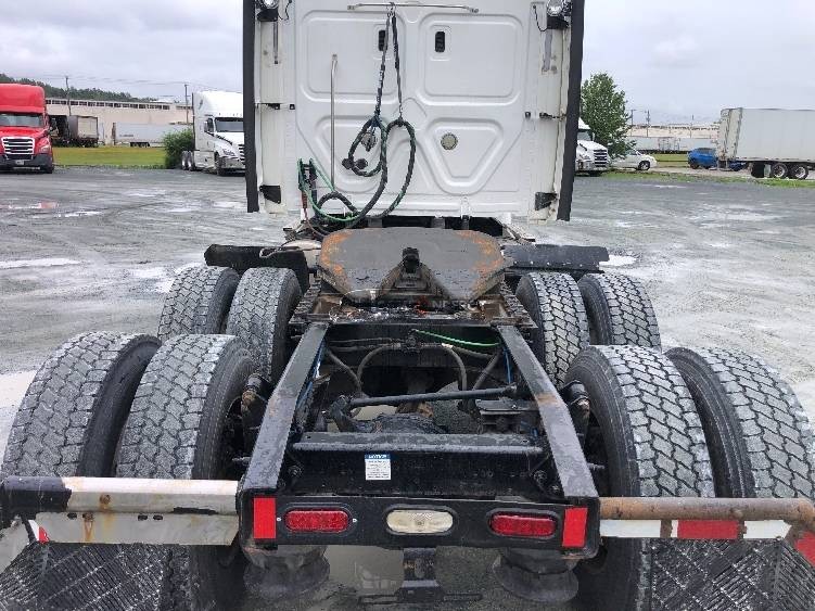 Truck Thumbnail 6