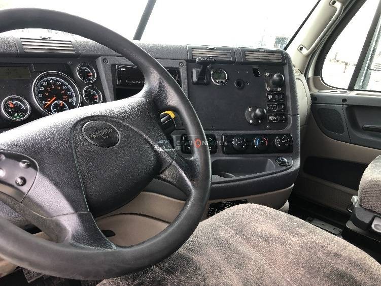 Truck Thumbnail 7