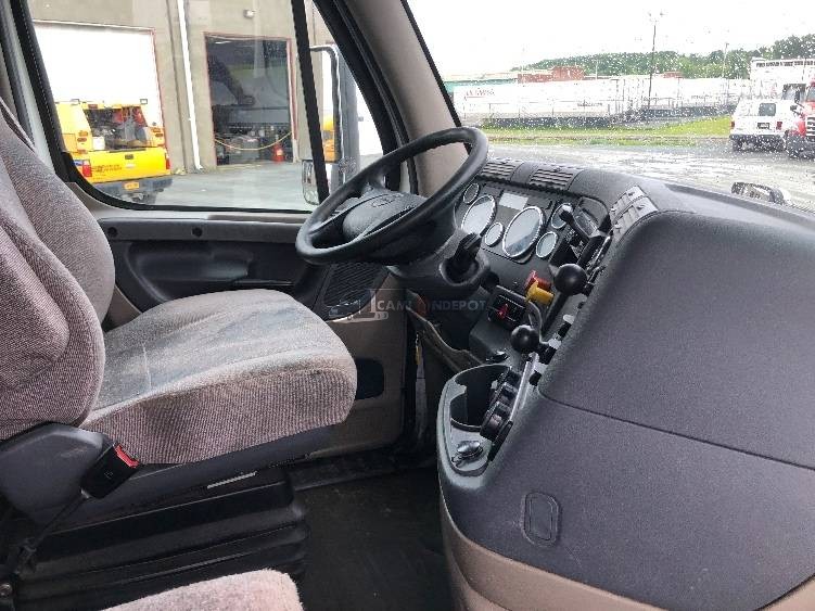 Truck Thumbnail 8