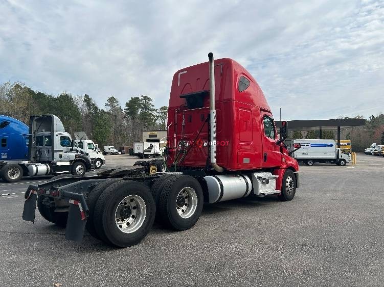 Truck Thumbnail 5