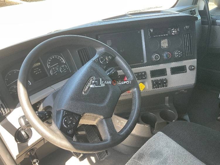 Truck Thumbnail 6