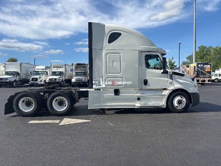 Truck Thumbnail 5