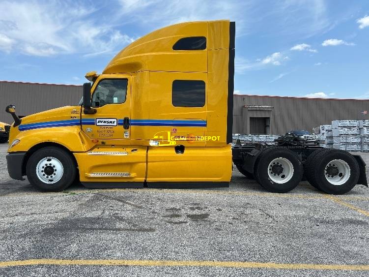 Truck Thumbnail 4