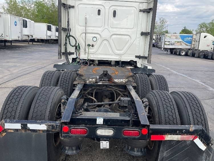 Truck Thumbnail 4