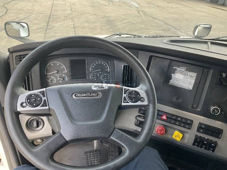 Truck Thumbnail 7