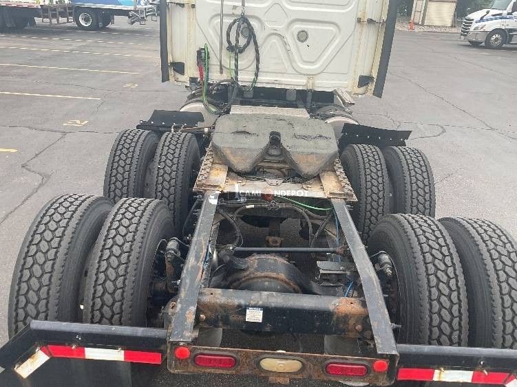 Truck Thumbnail 4