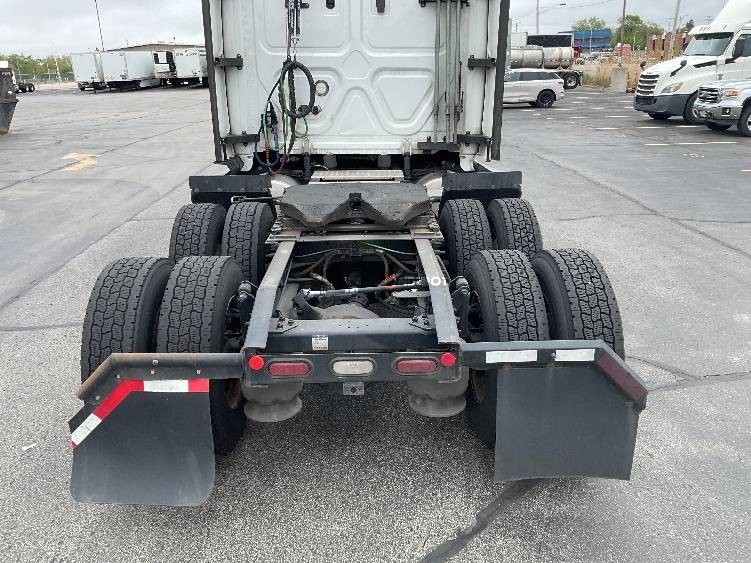 Truck Thumbnail 6