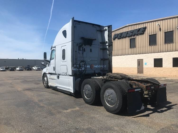 Truck Thumbnail 5