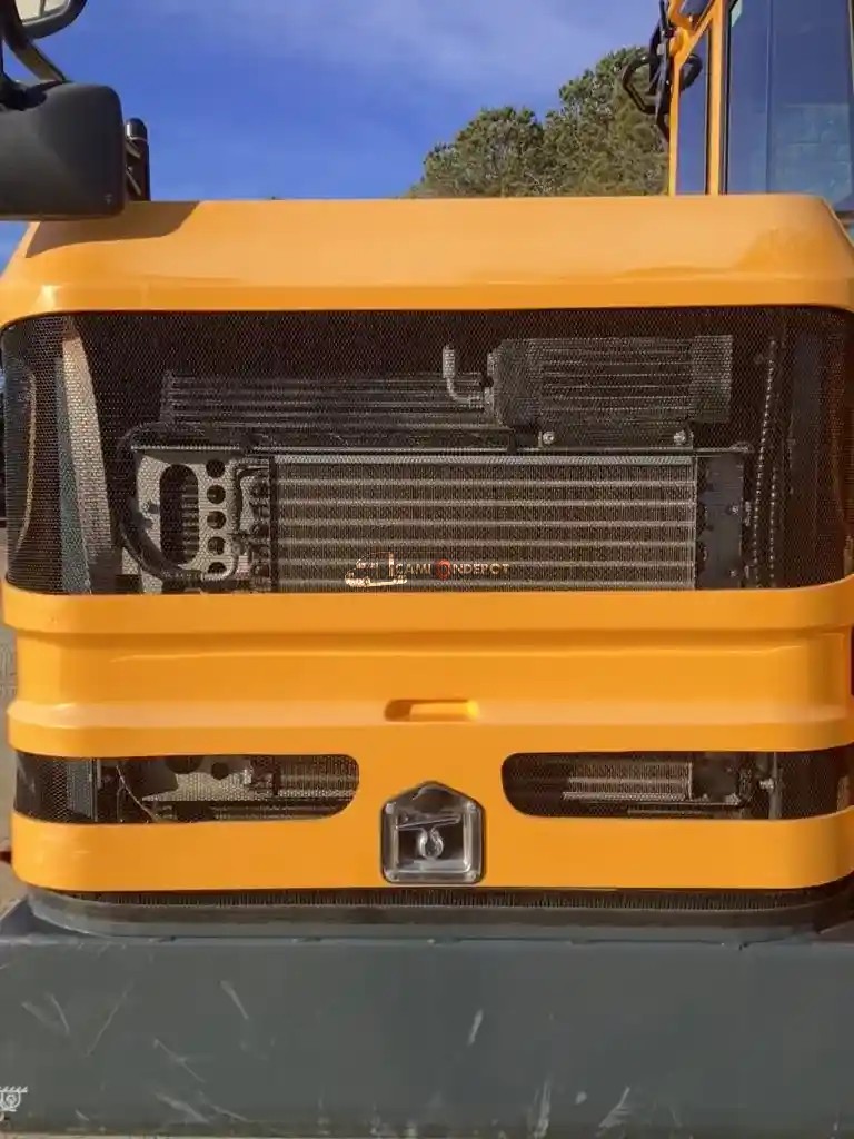Truck Thumbnail 3