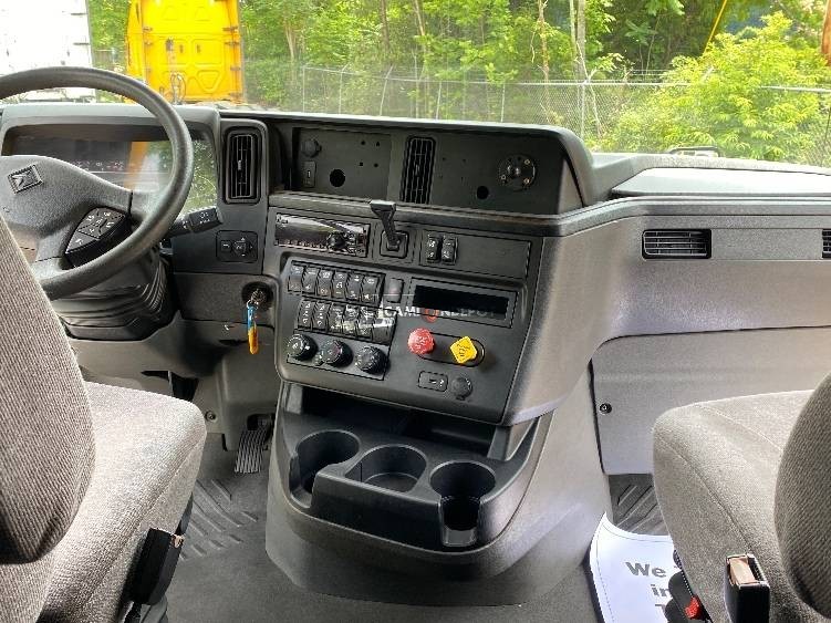 Truck Thumbnail 7