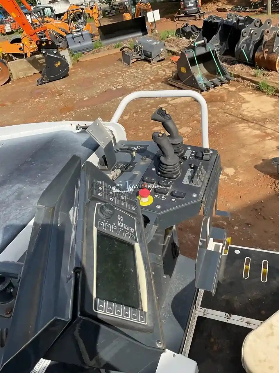 Truck Thumbnail 3