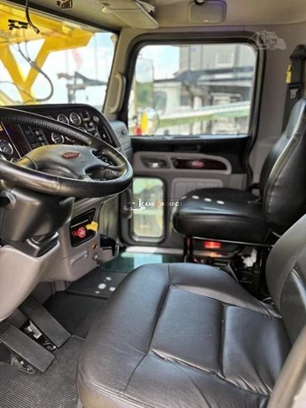 Truck Thumbnail 7