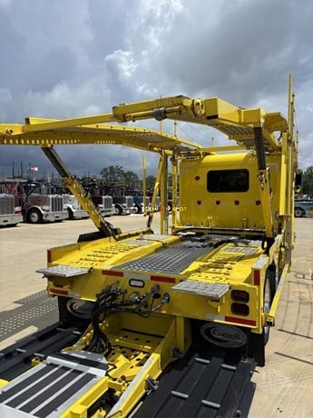 Truck Thumbnail 3