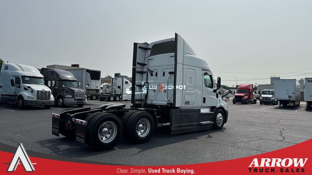 Truck Thumbnail 4