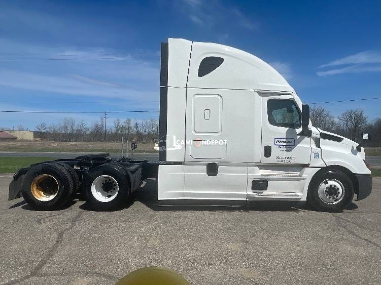 Truck Thumbnail 6