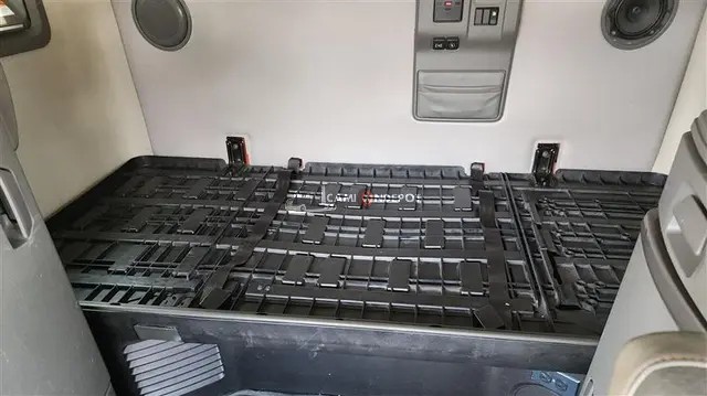 Truck Thumbnail 5
