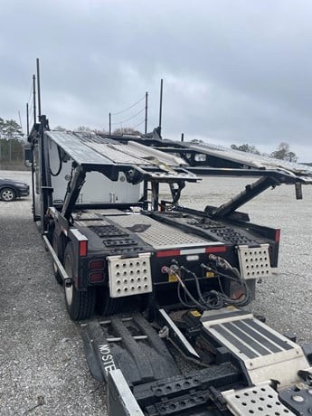 Truck Thumbnail 3