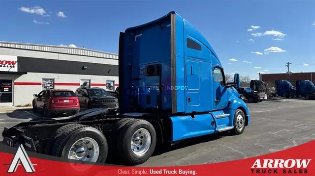 Truck Thumbnail 2