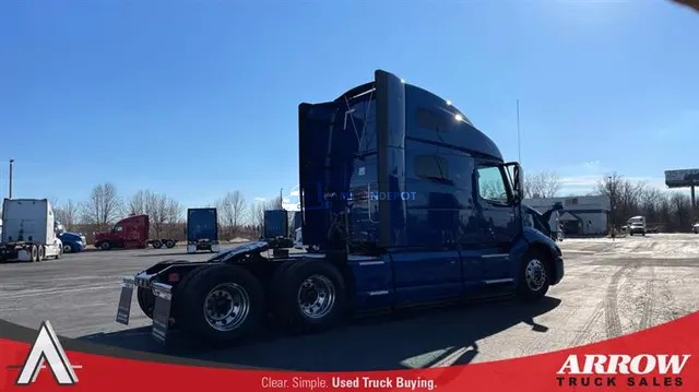 Truck Thumbnail 5