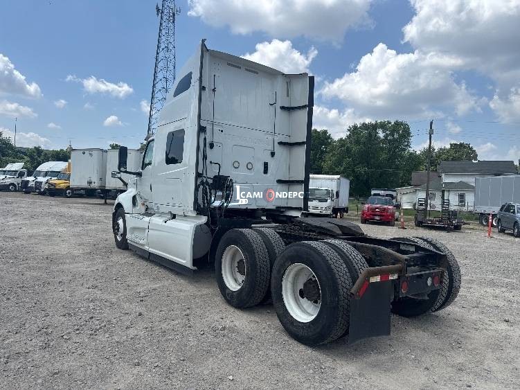 Truck Thumbnail 5