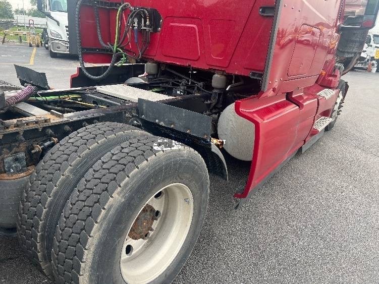 Truck Thumbnail 12
