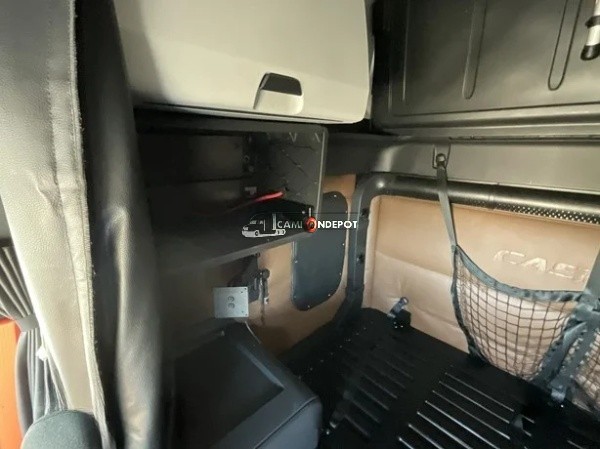 Truck Thumbnail 4