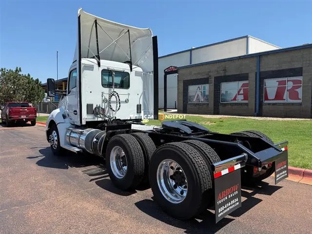 Truck Thumbnail 5