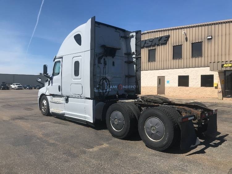 Truck Thumbnail 5