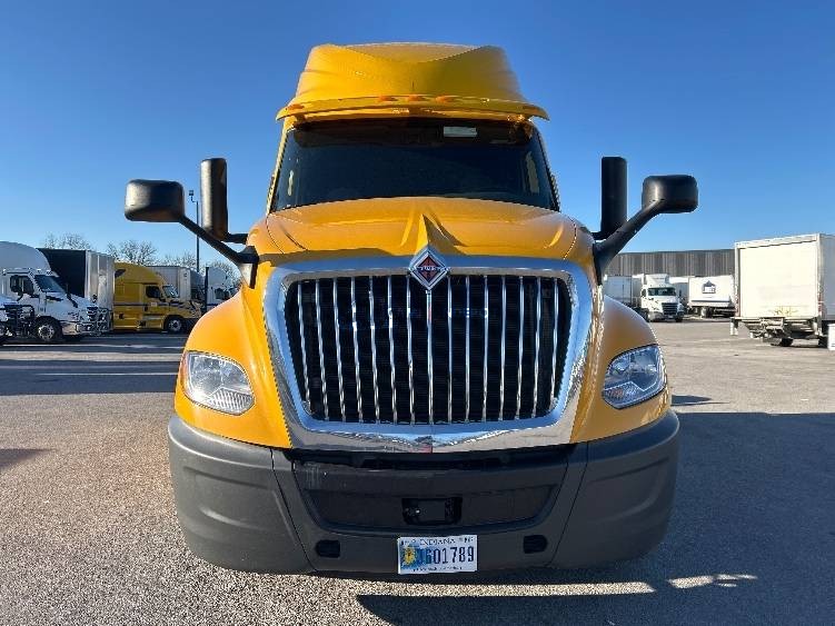 Truck Thumbnail 2