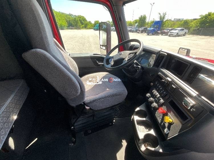 Truck Thumbnail 8
