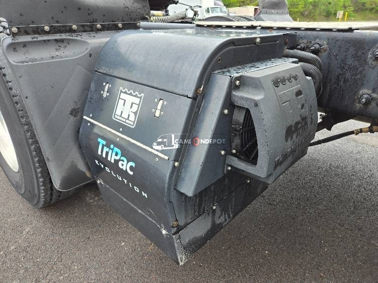 Truck Thumbnail 14