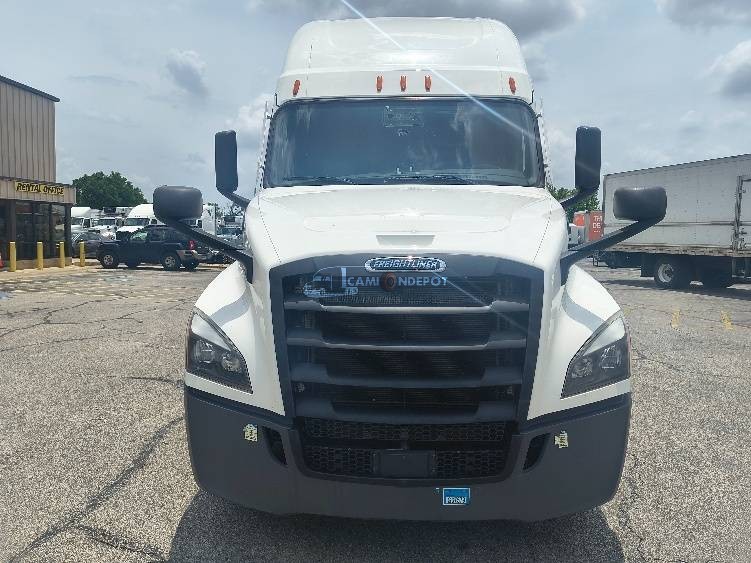 Truck Thumbnail 2