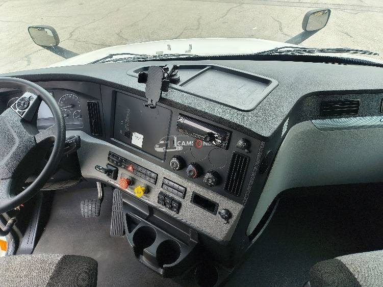 Truck Thumbnail 7