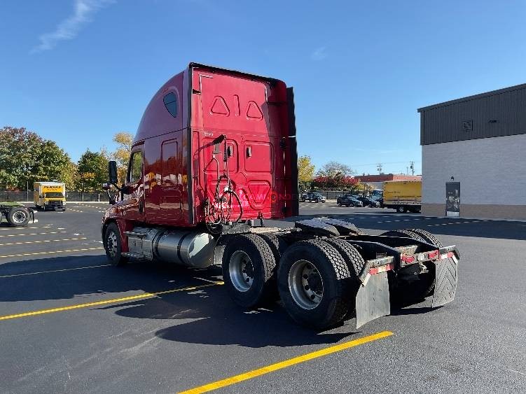 Truck Thumbnail 3