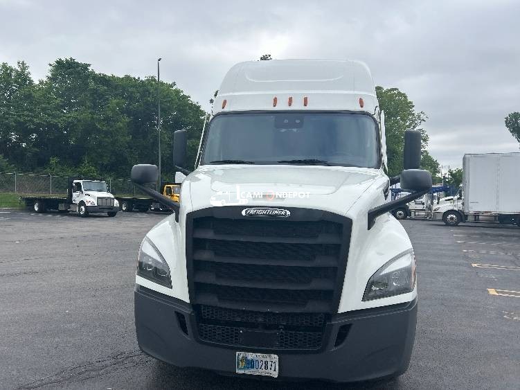 Truck Thumbnail 2