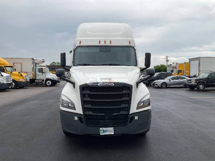 Truck Thumbnail 2